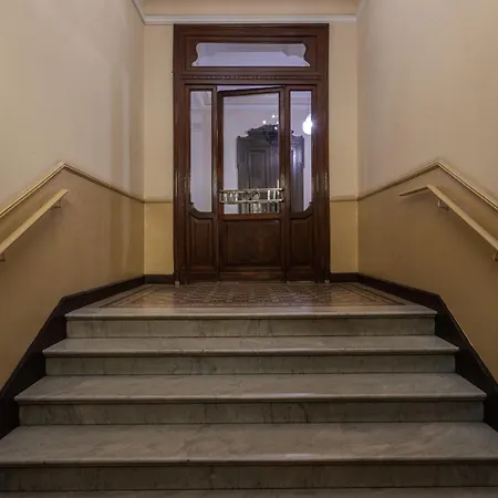 Apartman Mansarda Svizzera By Wonderful Italy